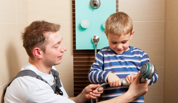 ¿Cómo montar un panel de ducha?