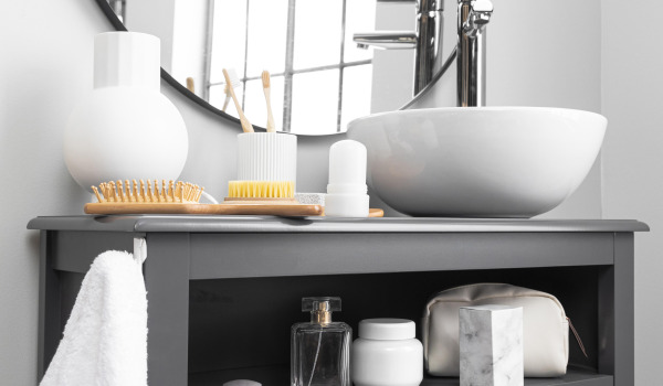 ¿Necesita el baño un conjunto de accesorios?