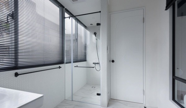 ¿Plato de ducha o desagüe lineal?