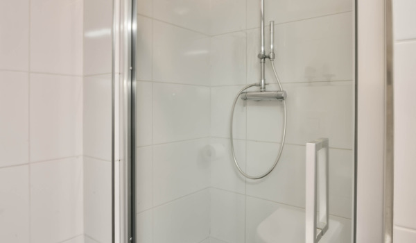 Los conjuntos de ducha deslizantes más populares