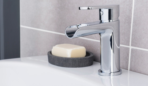 ¿Es necesario lavar la jabonera?