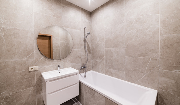 ¿Bañera de acero o acrílica?