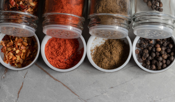 ¿Cómo almacenar especias?