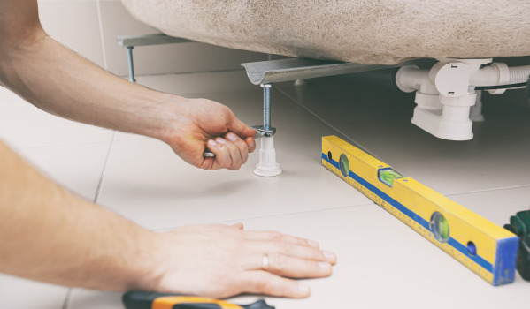 ¿Cómo montar un plato de ducha rectangular?