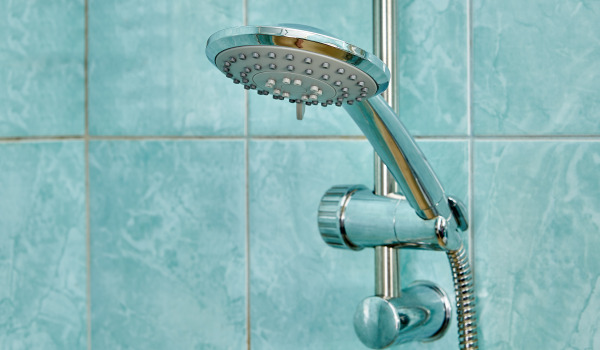 ¿Por qué instalar soportes de ducha?